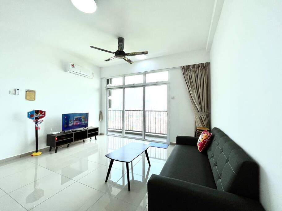 Urban Home-Swimming Pool-City Center Malacca Exteriér fotografie