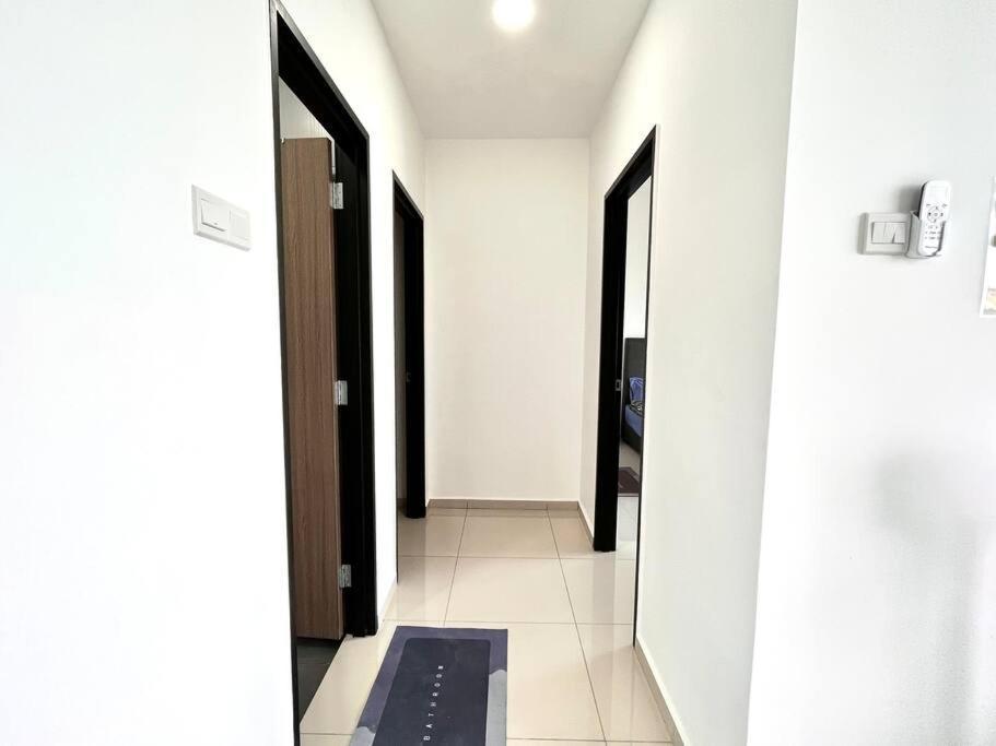 Urban Home-Swimming Pool-City Center Malacca Exteriér fotografie
